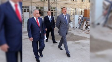 Prezident Bakıdakı iki məktəbə gedib