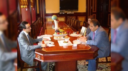 Azərbaycanın Yaponiyaya göndərilən yeni səfiri BDU-ya gəldi (FOTO)
