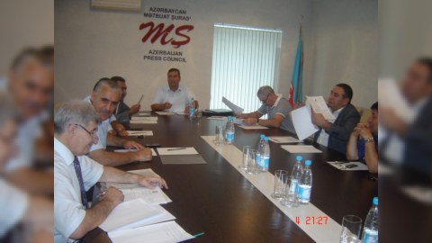 Mətbuat Şurası "Azadlıq" qəzetinə xəbərdarlıq etdi