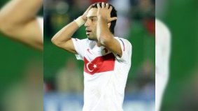 Arda Turan Avstriya ilə oyunda Türkiyəni qələbədən məhrum etdi
