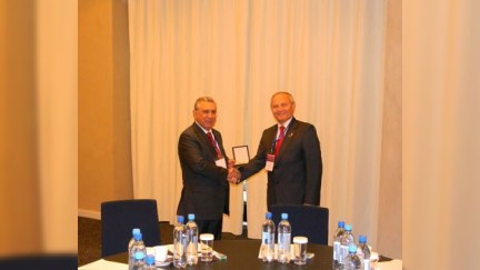 Ramiz Mehdiyevə medal verildi