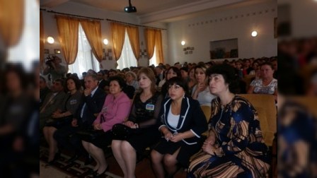 62 saylı məktəbdə müstəqilliyimizin bərpasının 20 illiyi qeyd olunub (FOTOLAR)