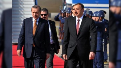İlham Əliyev Ərdoğanla nəhəng müəssisənin təməlini atdı