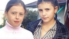 İki uşaq doğum evində dəyişik düşüb, həqiqət 12 ildən sonra üzə çıxıb