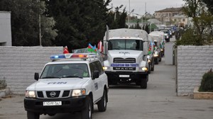 Azərbaycan Türkiyəyə yardım karvanı göndərib (FOTOLAR)