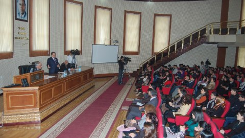 BDU-da ilahiyyat elminin düzgün təbliği müzakirə olunub