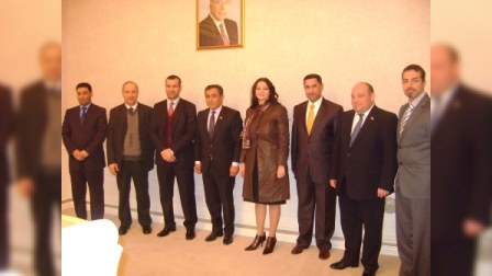 Deputatlar iraqlı nazirlə görüşüblər