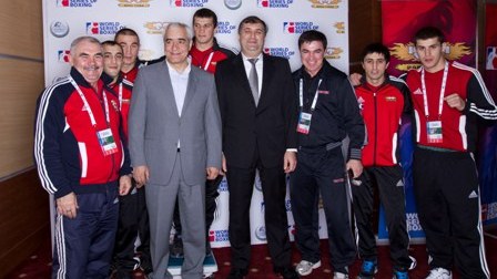 Azərbaycanın peşəkar boksçular komandası: “Fransızları məğlub etməyə gedirik” (MÜSAHİBƏ)