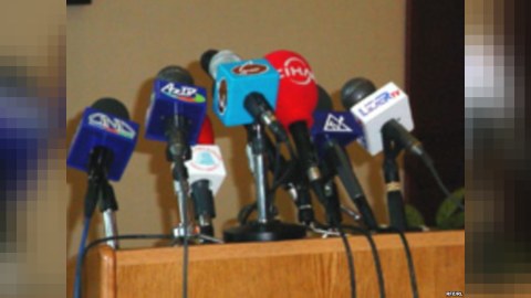 Jurnalist, qanun və məlumat almaq problemi... (RƏYLƏR)
