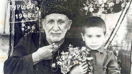 Rəşad Məcidin “Karyera"sı: “Hacı Qara xəsis olmayıb, mən də xəsis deyiləm”