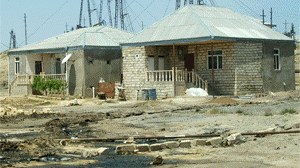 Komitə sədri Bakıdakı sənədsiz evlərdən danışdı
