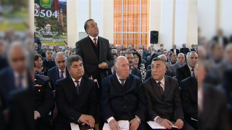 Elmar Vəliyevin müavini istefa verdi