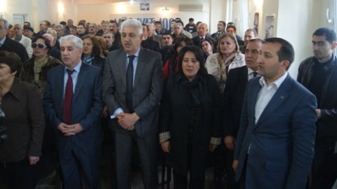 İctimai Palata 8 aprel mitinqinin saatını təyin etdi