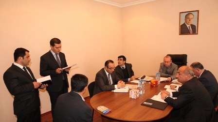 Nazir müavini Prezidentə şikayət yazanları qəbul edib