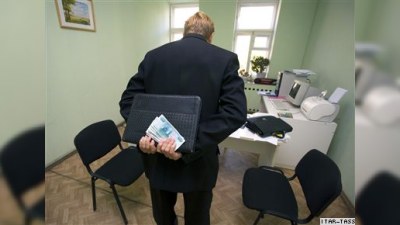 Korrupsiyaya görə niyə ancaq kiçik məmurlar cəzalandırılır?