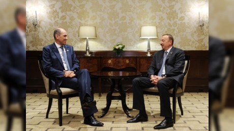 Prezident Çikaqoda mühüm görüşlər keçirib 