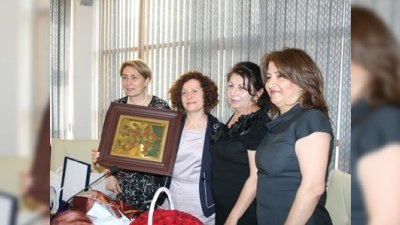 Türkiyə səfirinin xanımına Sara Xatun mükafatı verildi - FOTOLAR