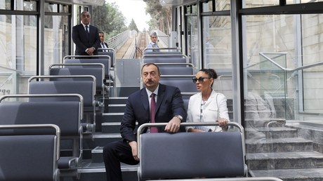 Prezident və birinci xanım funikulyorun açılışında iştirak ediblər FOTOLAR