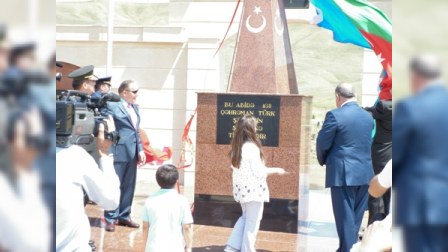 “Tənha Məzar” abidəsinin açılışı olub - FOTOLAR