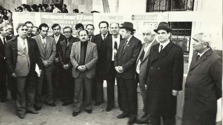 “Kommunist”in müxbiri: “Bir hərf səhvinə görə mənə şiddətli töhmət verdilər” - SÖHBƏT