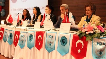 Deputat Türkiyədə qurultayda iştirak edib