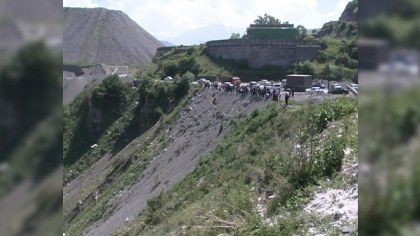 Daşkəsəndə “Niva” 250 metr hündürlükdən dərəyə yuvarlandı - FOTOLAR