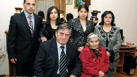 Şair Qabilin oğlu: “Atam sonuncu şeirini Hacıbala Abutalıbova həsr etmişdi...” - SÖHBƏT+FOTOLAR