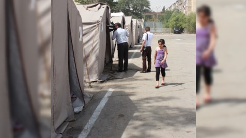 Bakıdakı çadır şəhərciyində son vəziyyət - FOTOLAR