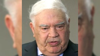 “Kaş bütün spikerlər Murtuz Ələsgərov kimi olaydı” - Eks-deputatların xatirələri
