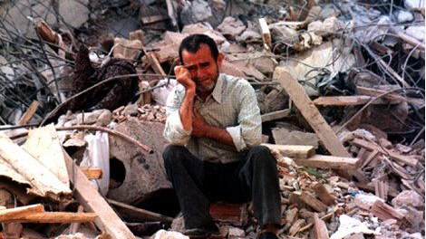 Güney Azərbaycan zəlzələsinin qurbanlarına hansı tanınmışlar pul köçürüb? - SİYAHI