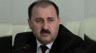 Sabiq deputat beynəlxalq iqtisadi foruma gedir 