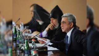 Uydurma “soyqırımı”nın 100 illiyinə loqo hazırlanır 