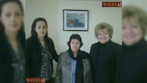 Elçibəyin həyat yoldaşı eks-prezidentin müalicə aldığı xəstəxanada olub - YENİ FOTO