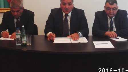 Xəzərin icra başçısı Buzovna sakinləri ilə səyyar görüş keçirib