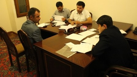 Seçiciləri millət vəkilinə hansı problemlərindən danışdı?