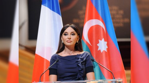 Mehriban Əliyeva: “Münaqişənin həlli Azərbaycan-Fransa gündəliyində mühüm yer tutur”