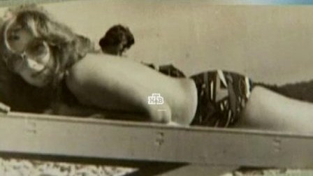 Alla Puqaçovanın 30 il əvvəl çəkilmiş intim FOTOLARı yayılıb 