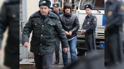 18 yaşlı Seymur Nəbizadənin işinə Moskvanın rayon məhkəməsində baxılacaq