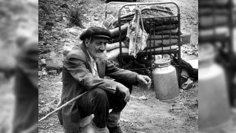 Qərbi Azərbaycan qaçqınlarının siyahısı tutulur