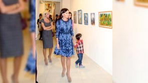 Birinci xanım “Bacarıqlı əllərin böyük işləri” sərgisində - FOTOLAR