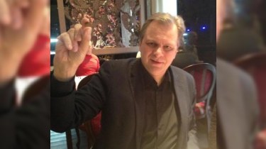 Avropalı deputat “5 qəpik” aksiyasına qoşuldu - FOTO