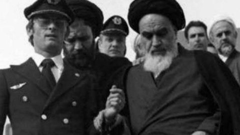 İranda inqilabın 34-cü ili - Xomeynini Parisdən gətirən təyyarə...