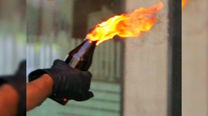 Partlayıcı “Molotov kokteyli”ni azərbaycanlı alim kəşf edib - MARAQLI