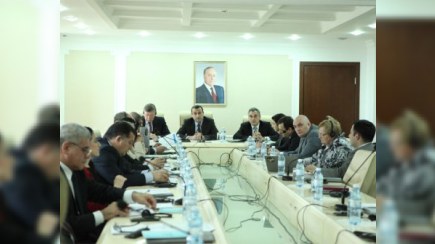 Nazirlik «Dayanıqlı İnkişaf Məqsədləri»ni müzakirə edib