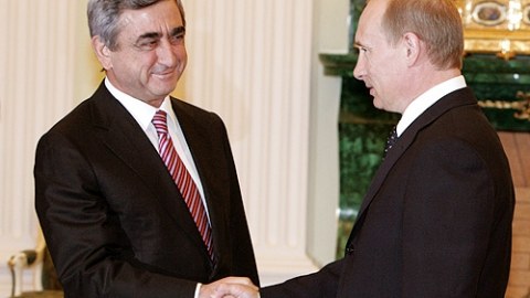 Ermənistanın Rusiya ilə Qaz sövdələşməsi