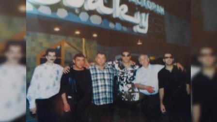 Bir şəklin tarixçəsi: Altı azərbaycanlı “vor zakon” və “Baku” restoranı...
