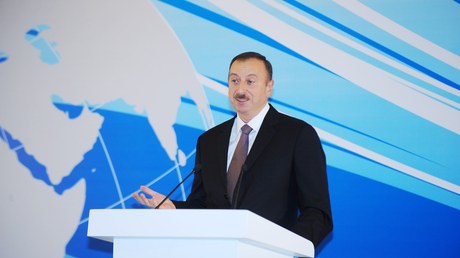 İlham Əliyev: “Gənclik illəri həyatın ən yaxşı dövrüdür”