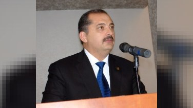 İcra başçısı agentliyi məhkəməyə verdi, Vilyam Hacıyev 100 min manat istəyir