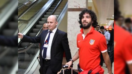 Arda Turan və komandası Bakıya gəlib - FOTO