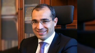 Mikayıl Cabbarov müəllimlər və jurnalistlərlə bağlı vəd verdi